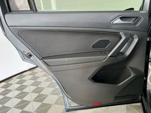Used 2019 Volkswagen Tiguan SEL Premium R-Line image 21