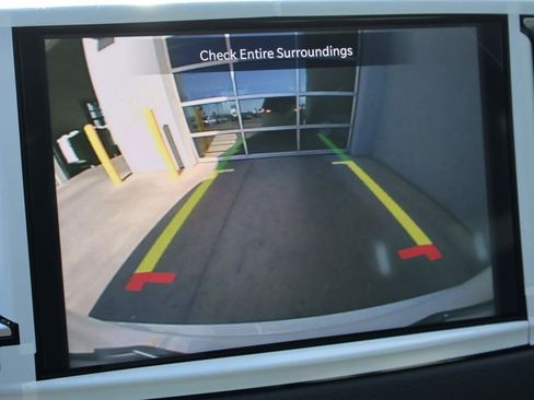 New 2026 Chrysler Voyager LX FWD image 17