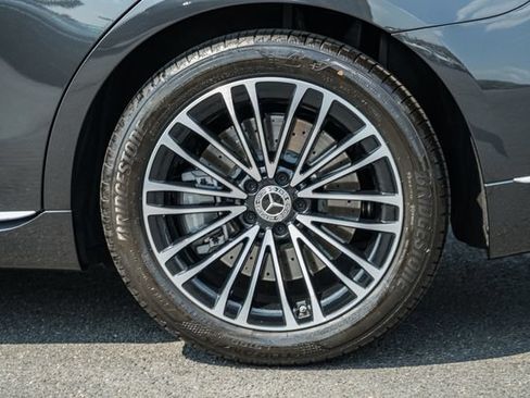 Used 2026 Mercedes-Benz S 580 4MATIC Sedan image 18