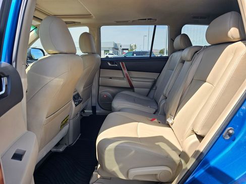 Used 2008 Toyota Highlander Limited AWD/4WD image 17