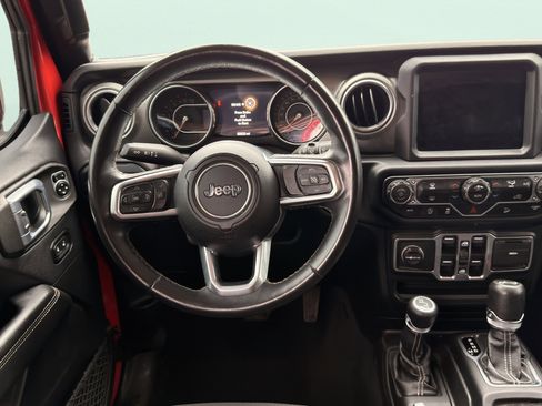 Used 2018 Jeep Wrangler Unlimited Sahara w/ Uconnect 4C Nav & Sound Group AWD/4WD image 56