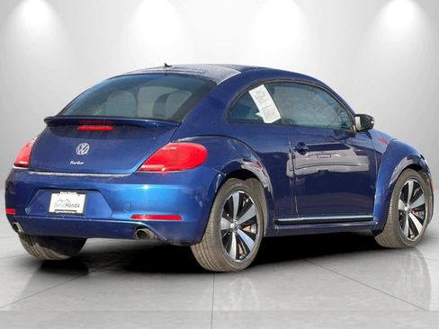 Used 2012 Volkswagen Beetle 2.0T image 2