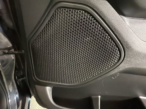 Used 2021 RAM 1500 Big Horn AWD/4WD image 30