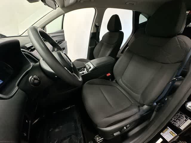 Used 2022 Hyundai Tucson SEL w/ Cargo Package AWD/4WD image 16