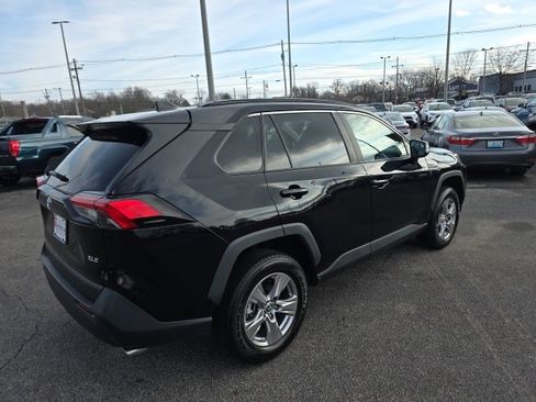 Certified 2023 Toyota RAV4 XLE image 5