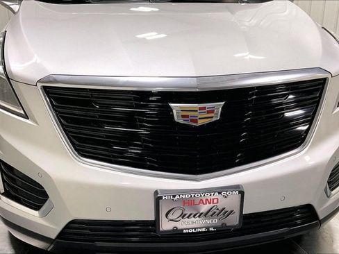 Used 2019 Cadillac XT5 Luxury w/ Sport Package AWD/4WD image 30