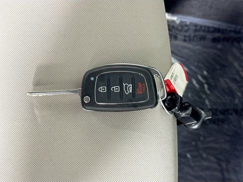 Used 2015 Hyundai Sonata SE w/ Option Group 09 image 32