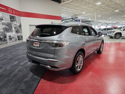 Used 2024 Buick Enclave Avenir w/ Avenir Technology Package image 3