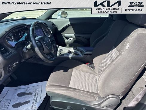 Used 2023 Dodge Challenger R/T image 9