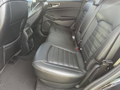 Used 2022 Ford Edge SEL image 31