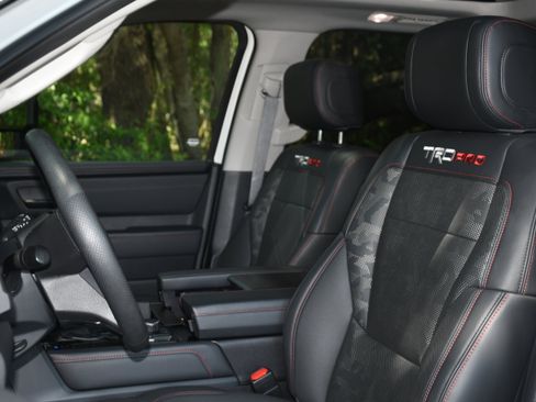 Used 2023 Toyota Sequoia TRD Pro AWD/4WD image 13