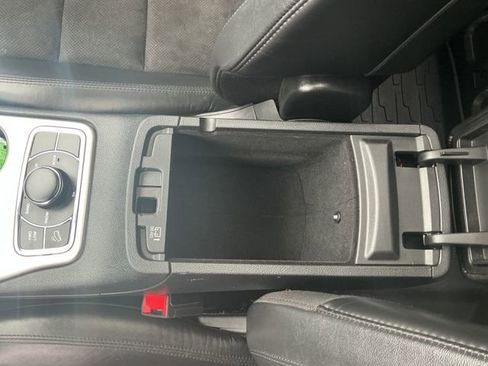 Used 2020 Jeep Grand Cherokee Altitude AWD/4WD image 27