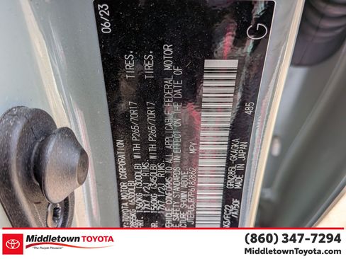 Certified 2023 Toyota 4Runner TRD Off-Road AWD/4WD image 39