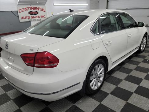 Used 2013 Volkswagen Passat 2.5 SEL Premium image 5