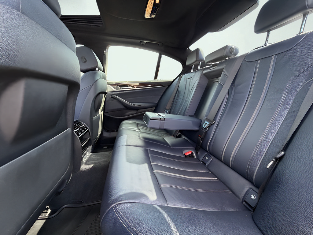 Used 2017 BMW 540i RWD image 21