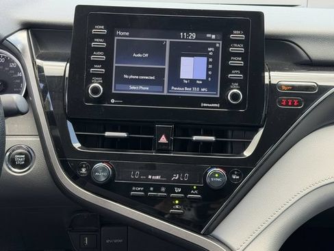 Used 2024 Toyota Camry LE w/ Convenience Package FWD image 17