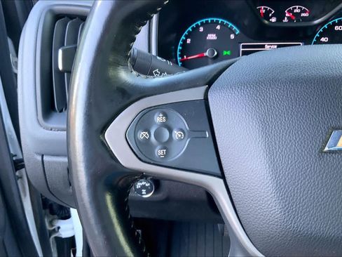 Used 2017 Chevrolet Colorado Z71 AWD/4WD image 23