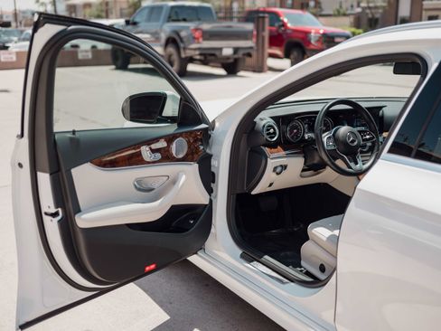 Used 2019 Mercedes-Benz E 450 4MATIC Wagon image 7