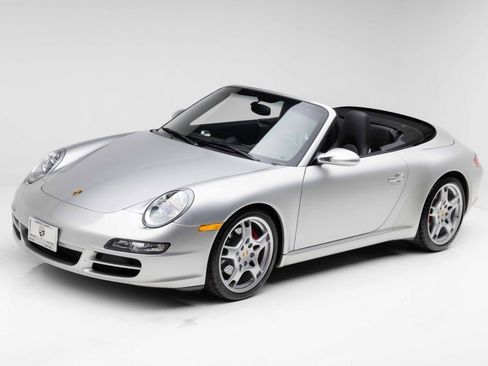 Used 2006 Porsche 911 Carrera S RWD image 1