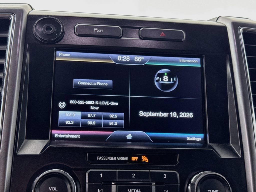 Used 2015 Ford F150 XLT w/ Equipment Group 302A Luxury RWD image 18