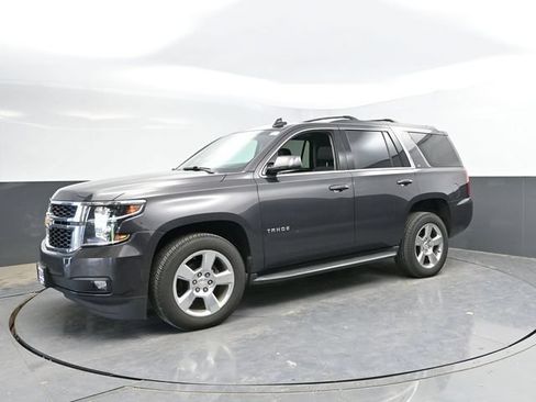 Used 2018 Chevrolet Tahoe LT AWD/4WD image 9