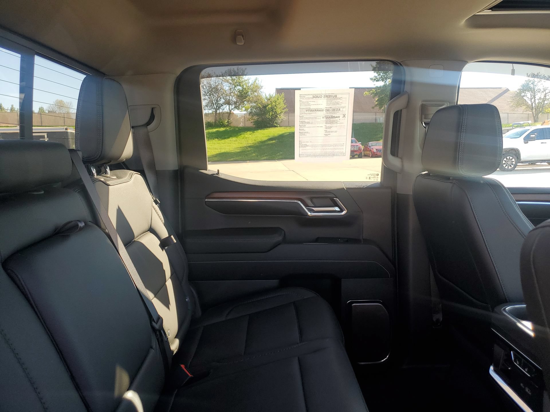 Used 2024 GMC Sierra 1500 Denali w/ Denali Reserve Package AWD/4WD image 34