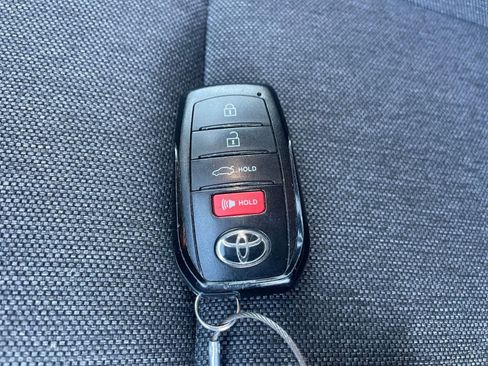 Used 2025 Toyota Camry LE image 22