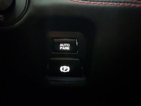 Used 2021 Ferrari F8 Tributo image 29