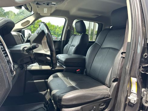 Used 2018 RAM 3500 Laramie w/ Sport Appearance Group AWD/4WD image 11