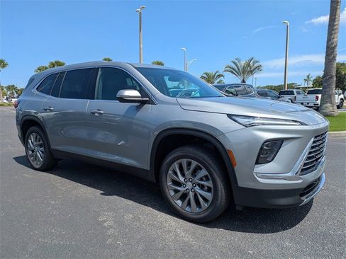 New 2025 Buick Enclave Preferred w/ Power Package image 2