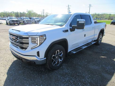 New 2026 GMC Sierra 1500 SLT w/ SLT Premium Plus Package AWD/4WD image 11