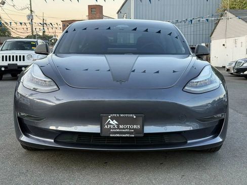 Used 2020 Tesla Model 3 Long Range image 2