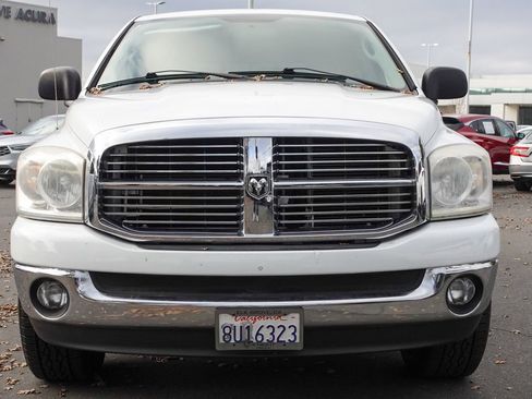 Used 2008 Dodge Ram 1500 Truck SLT image 3