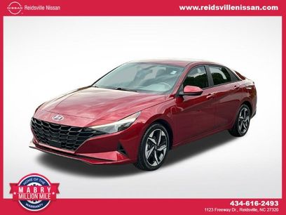 Used 2023 Hyundai Elantra SEL w/ Convenience Package