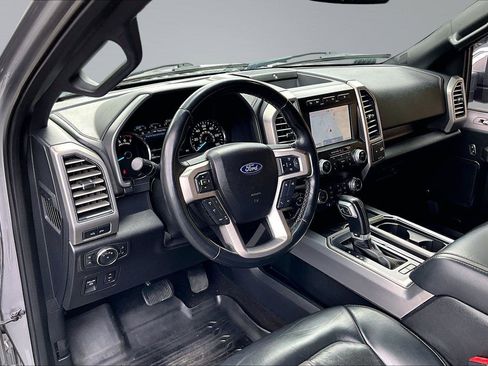 Used 2020 Ford F150 Platinum w/ Equipment Group 701A Luxury AWD/4WD image 15