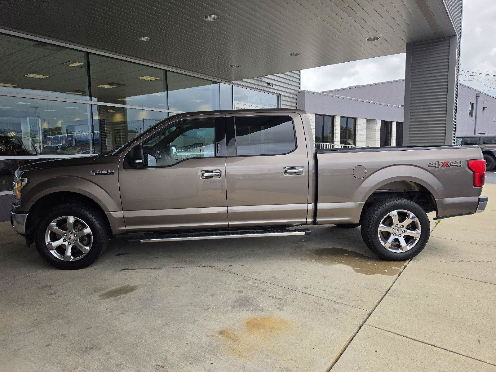 Used 2020 Ford F150 XLT w/ Equipment Group 302A Luxury AWD/4WD image 2