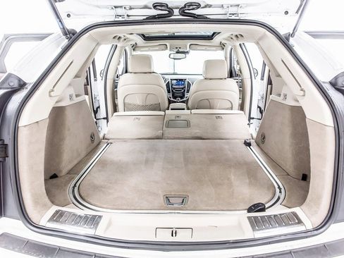 Used 2014 Cadillac SRX Luxury w/ Driver Awareness Package image 38