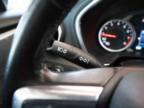 Used 2020 Chevrolet Blazer LT image 13