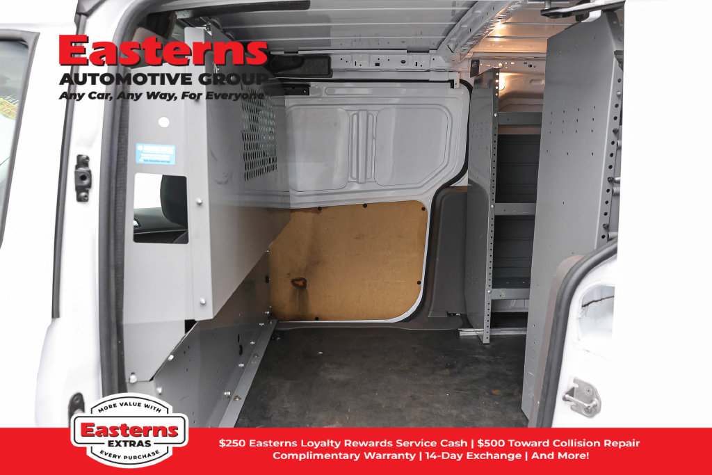 Used 2022 Ford Transit Connect XLT FWD image 22