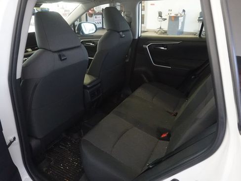 Used 2024 Toyota RAV4 XLE w/ Convenience Package AWD/4WD image 14