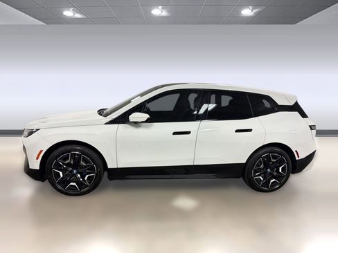 Certified 2024 BMW iX xDrive50 w/ Sport Package AWD/4WD image 2