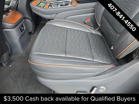 New 2025 Lincoln Navigator L Black Label image 8