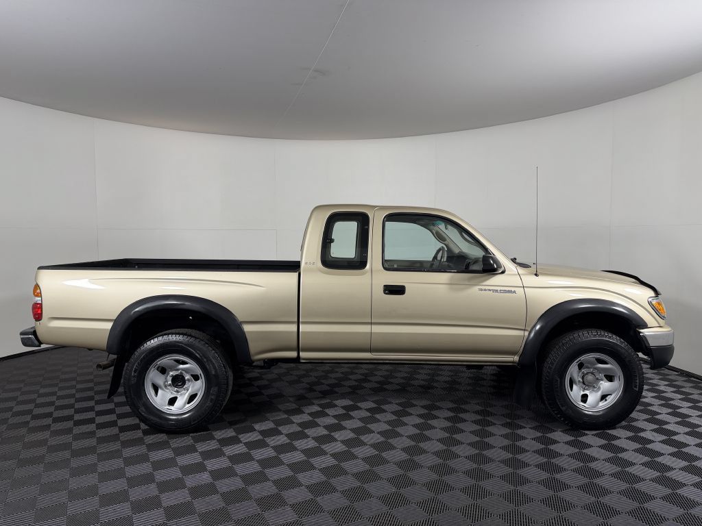 Used 2003 Toyota Tacoma 4x4 Xtracab image 4