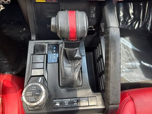 Used 2024 Toyota Tacoma TRD Pro AWD/4WD image 18
