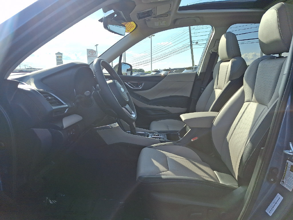 Used 2024 Subaru Forester Limited AWD/4WD image 13