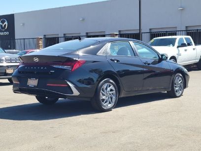 New 2026 Hyundai Elantra Hybrid