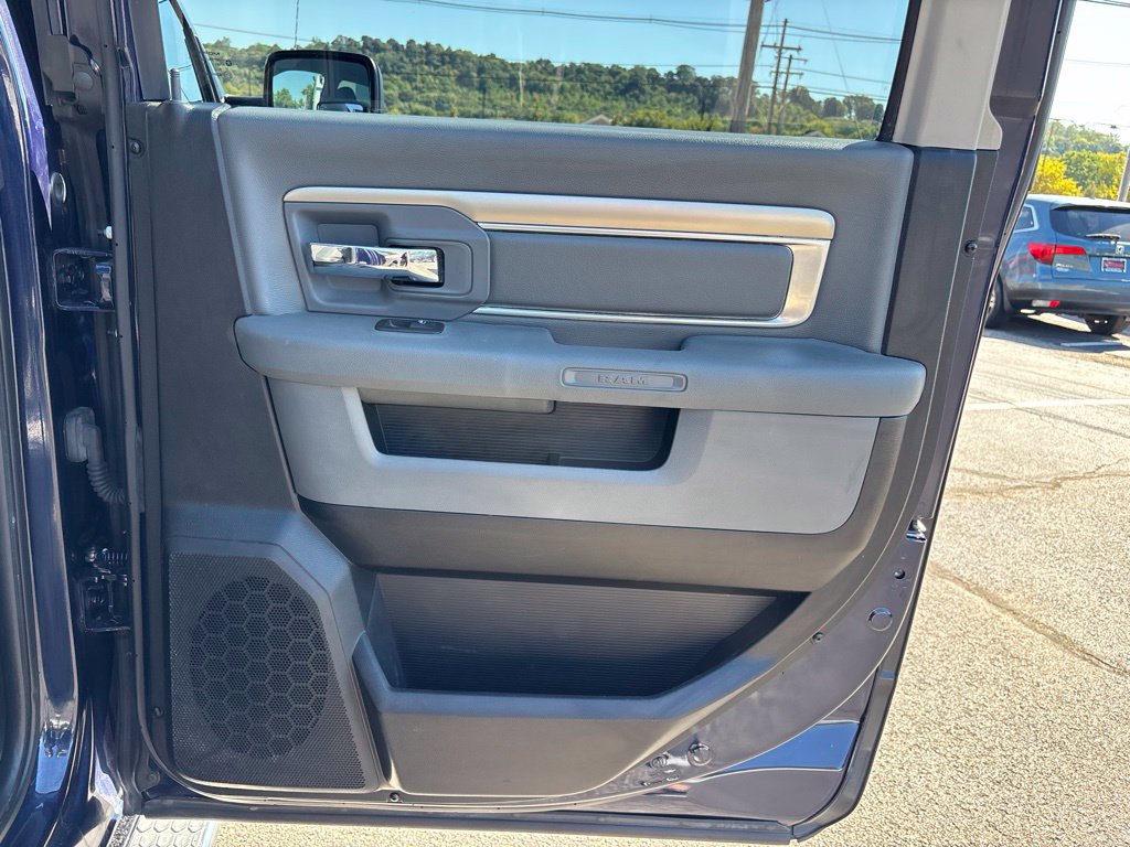 Used 2016 RAM 1500 Lone Star RWD image 41