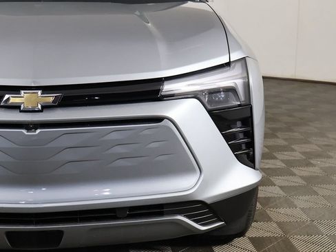 Used 2024 Chevrolet Blazer EV LT AWD/4WD image 16