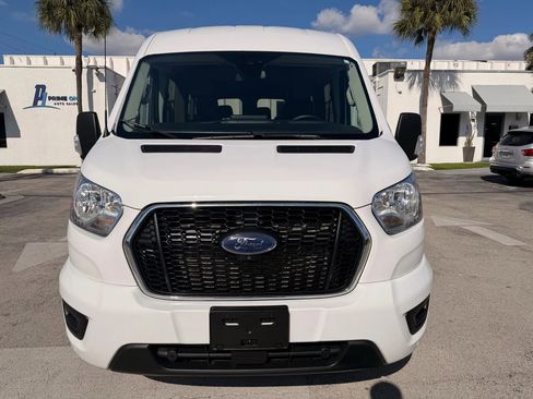 Used 2022 Ford Transit 350 XLT image 2