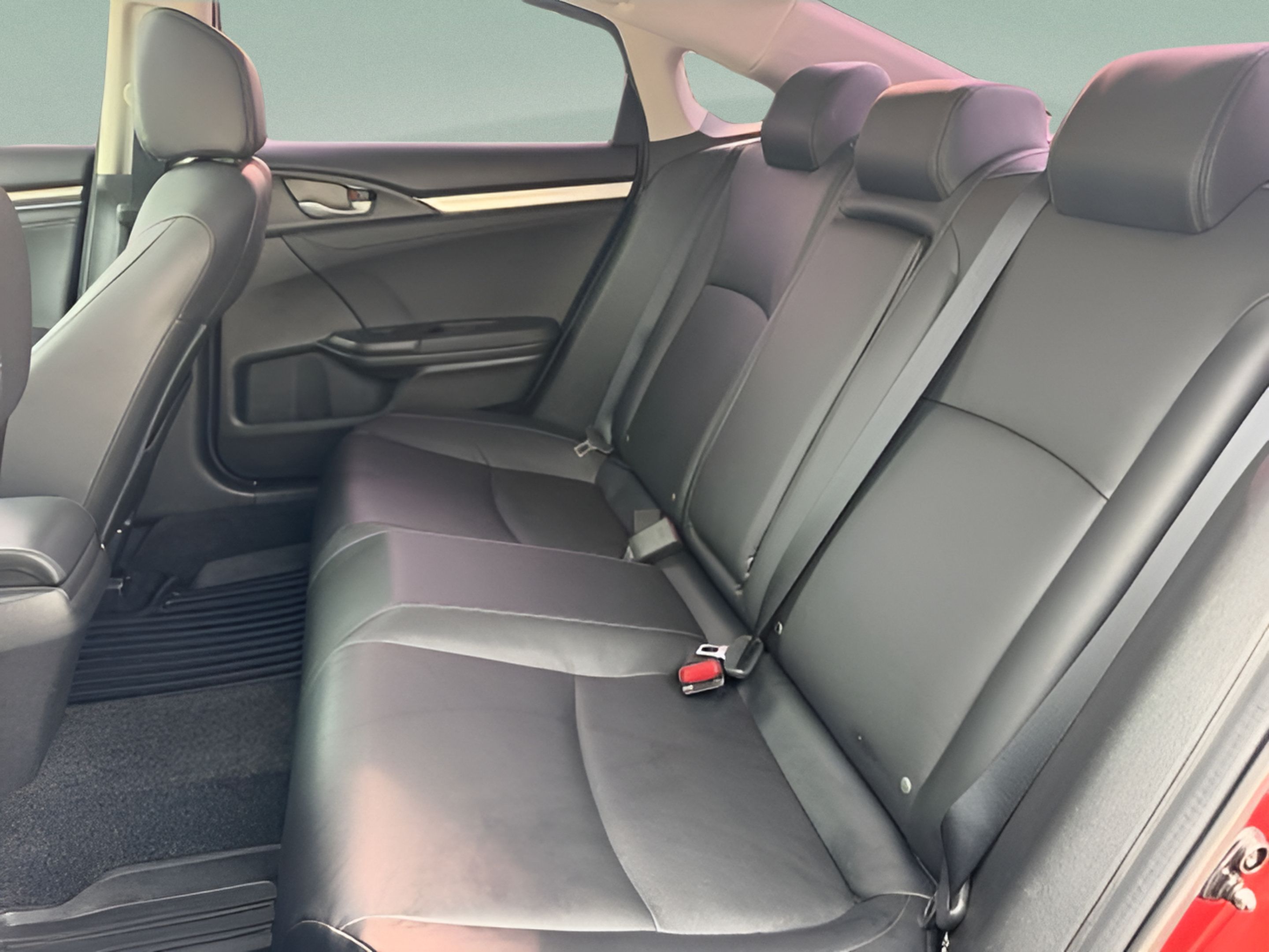 Used 2020 Honda Civic EX-L image 24